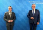 Pressekonferenz Asylbilanz 2021, links Präsident Axel Ströhlein, rechts Innenminister Joachim Herrmann